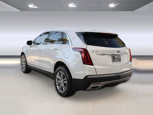 Used 2022 Cadillac XT5 Premium Luxury image 3