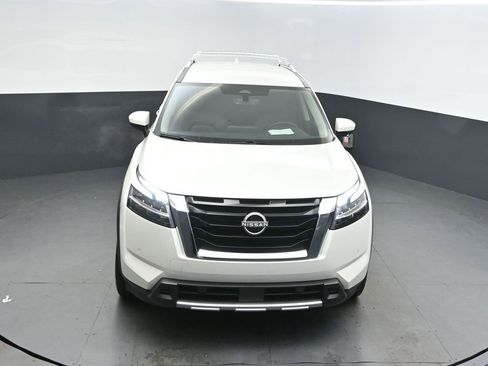 Used 2024 Nissan Pathfinder SL image 38