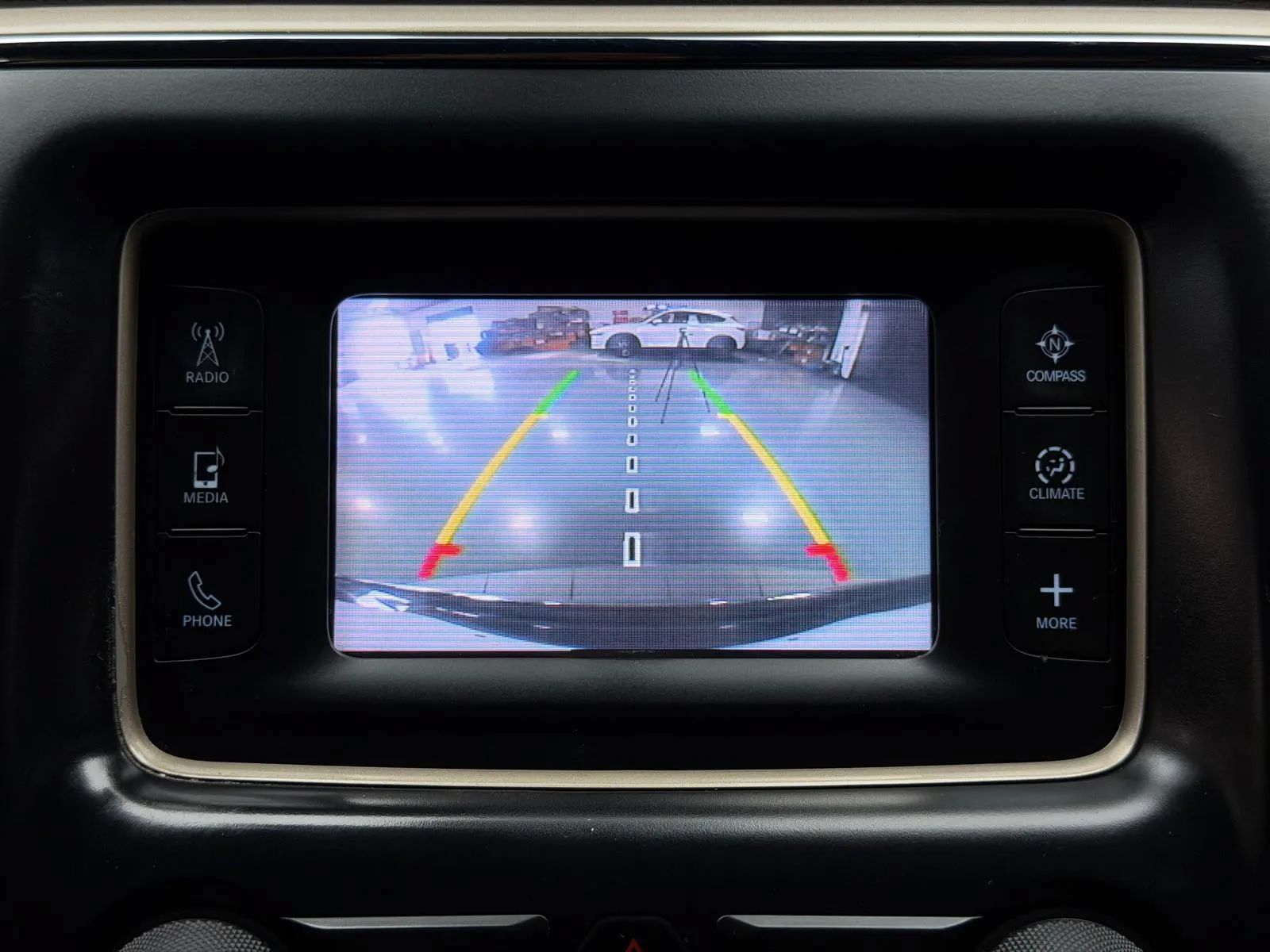 Used 2014 Jeep Grand Cherokee Limited RWD image 40