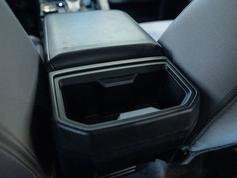 Certified 2025 Toyota Tacoma TRD Off-Road image 41