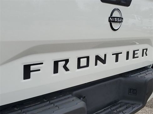 New 2026 Nissan Frontier SV image 30