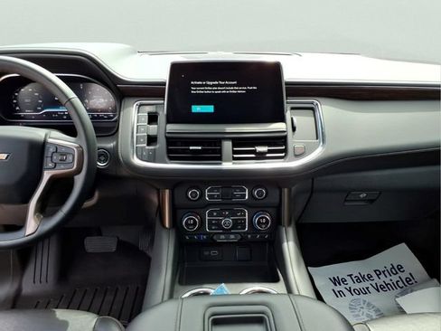 Used 2023 Chevrolet Tahoe High Country w/ Premium Package 2 AWD/4WD image 12