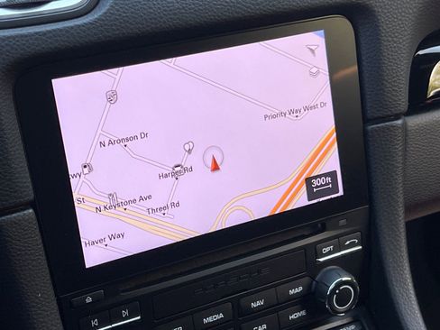 Certified 2021 Porsche 718 Boxster RWD image 22