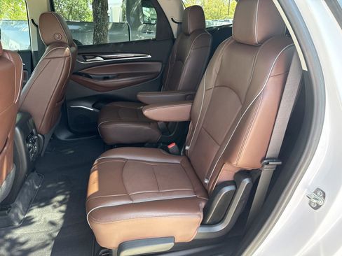 Used 2020 Buick Enclave Avenir w/ Avenir Technology Package image 13