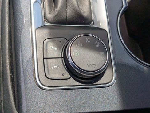 Used 2021 Chevrolet Blazer LT AWD/4WD image 25