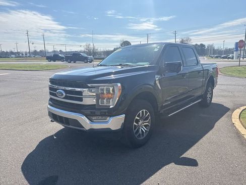 Used 2021 Ford F150 Lariat w/ Equipment Group 501A Mid image 9