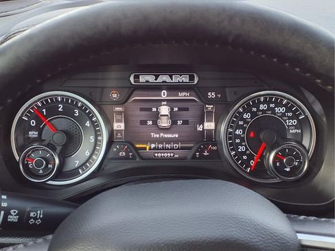 Used 2020 RAM 1500 Laramie image 18