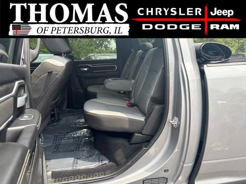 Used 2024 RAM 2500 Big Horn AWD/4WD image 30