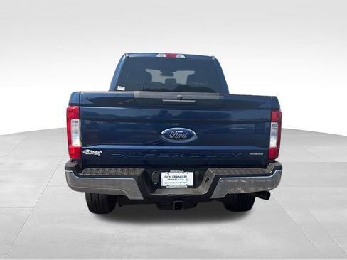 Used 2019 Ford F250 XLT AWD/4WD image 4