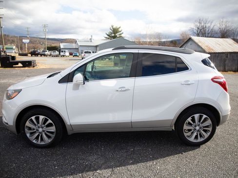 Used 2019 Buick Encore Preferred image 6