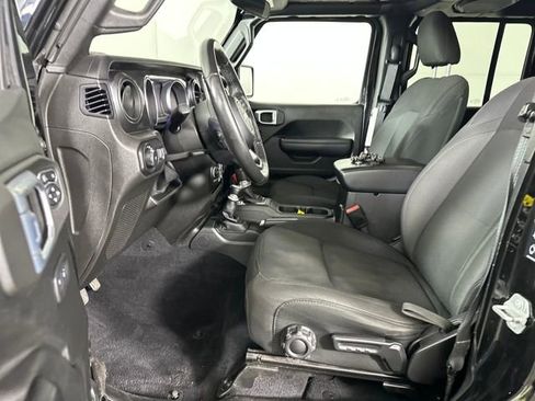 Used 2021 Jeep Wrangler Unlimited Sport image 11