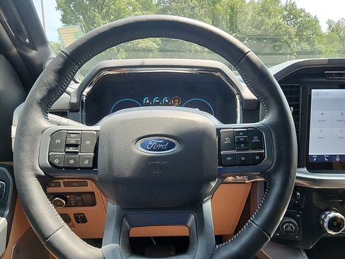 Used 2023 Ford F150 Lariat w/ Max Trailer Tow Package AWD/4WD image 15