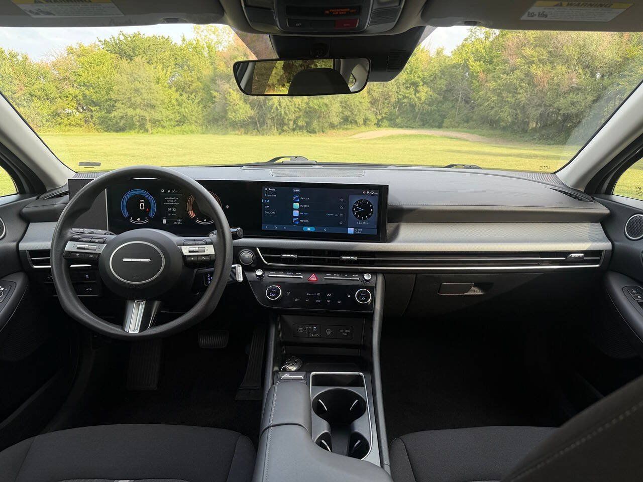 Used 2025 Hyundai Sonata SEL FWD image 12