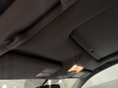 Used 2014 Toyota Highlander XLE AWD/4WD image 8