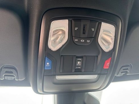 New 2026 RAM 1500 Express AWD/4WD image 20
