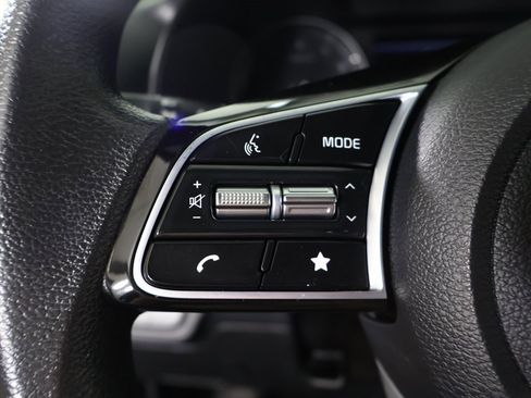 Used 2023 Kia Forte LXS w/ LXS Technology Package image 32