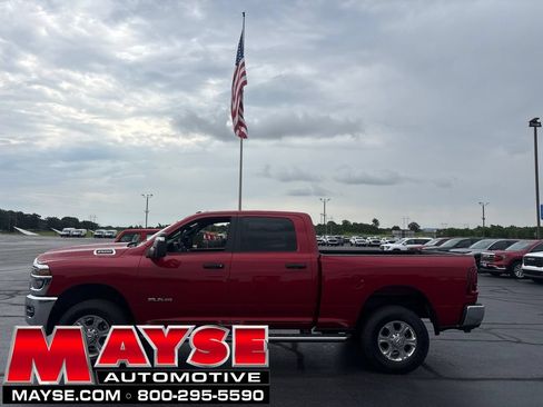Used 2026 RAM 2500 Big Horn AWD/4WD image 1