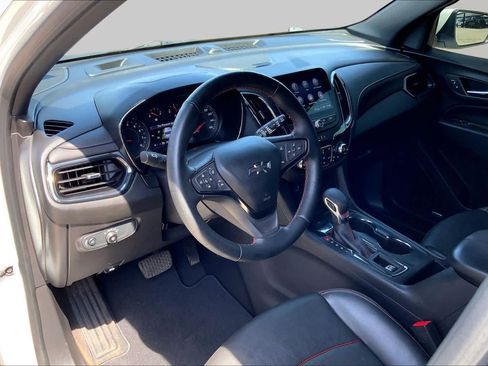 Certified 2023 Chevrolet Equinox RS w/ RS Leather Package AWD/4WD image 17