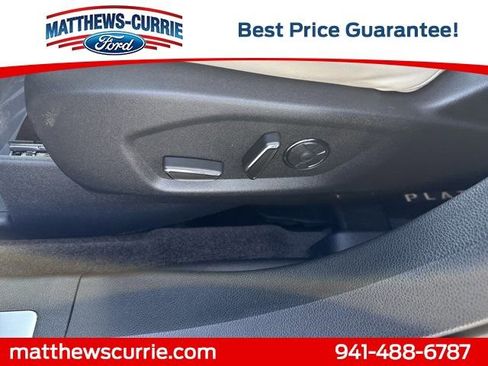 Certified 2017 Ford Explorer Platinum image 10