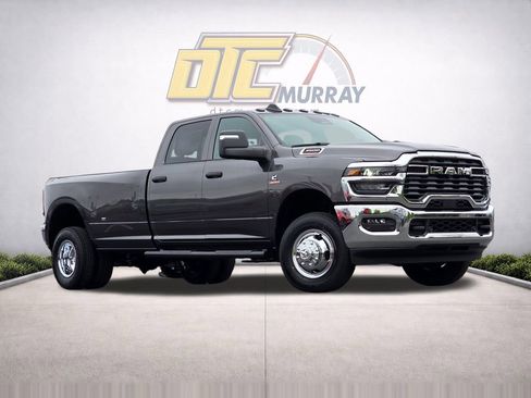 New 2026 RAM 3500 Tradesman AWD/4WD image 39
