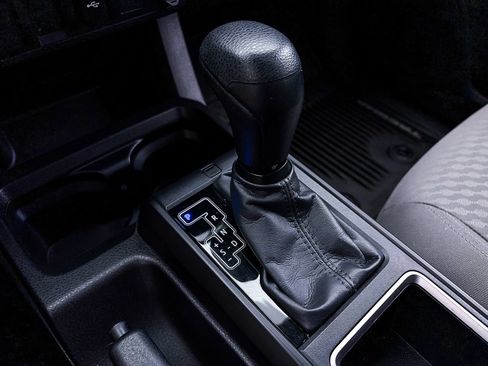Used 2023 Toyota Tacoma SR w/ SR Convenience Package RWD image 23