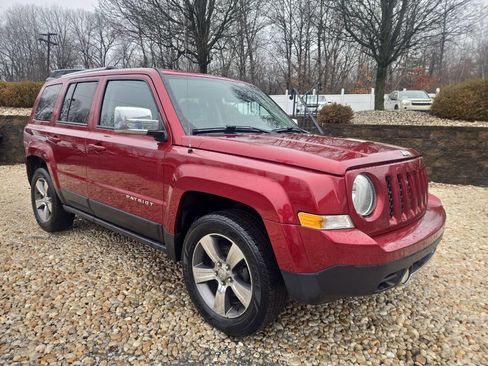 Used 2016 Jeep Patriot High Altitude image 1