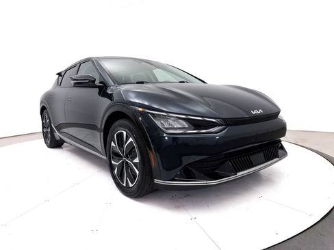 Used 2023 Kia EV6 Wind RWD image 13
