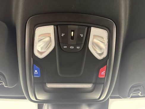 Used 2025 RAM 2500 Big Horn AWD/4WD image 34
