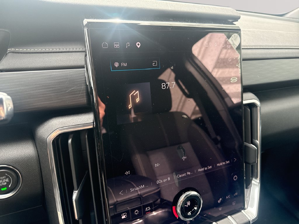 New 2027 GMC Acadia Elevation AWD/4WD image 13
