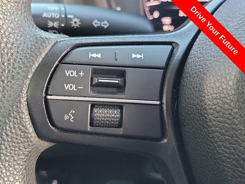 Used 2023 Honda Accord EX image 5