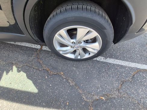 Used 2025 Buick Encore GX Preferred image 12