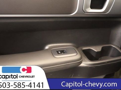 Used 2025 Hyundai Santa Fe XRT image 11