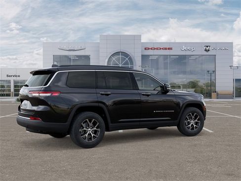 New 2025 Jeep Grand Cherokee L Limited w/ Trailer Tow Package image 4