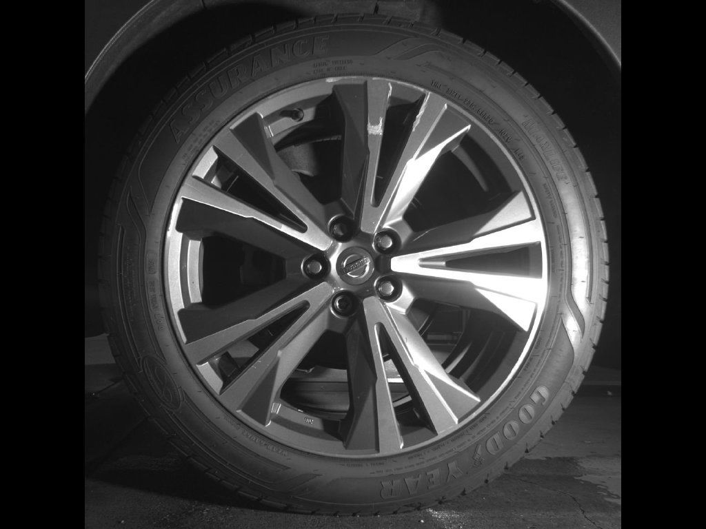 Used 2020 Nissan Pathfinder Platinum w/ Cargo Package FWD image 12