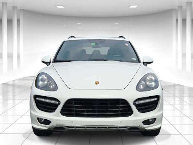 Used 2014 Porsche Cayenne GTS AWD/4WD image 5