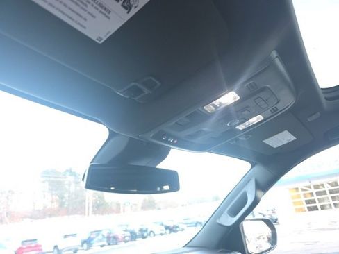 Used 2023 Chevrolet Suburban RST w/ Luxury Package image 10