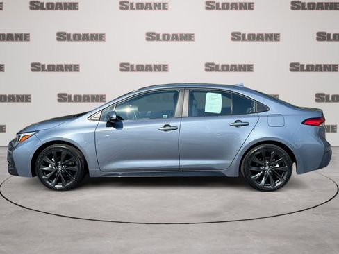 Used 2024 Toyota Corolla SE FWD image 2