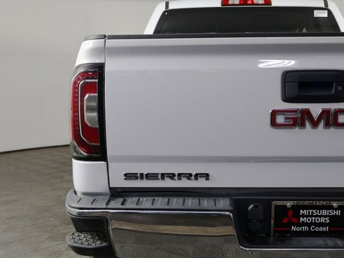 Used 2018 GMC Sierra 1500 SLT w/ SLT Premium Package image 14