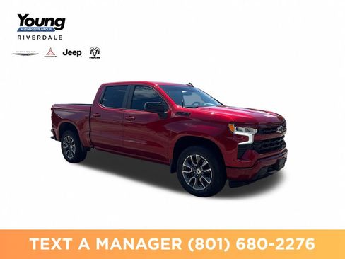 Used 2023 Chevrolet Silverado 1500 RST AWD/4WD image 7