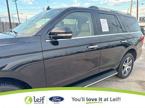 Used 2022 Ford Expedition Limited image 35