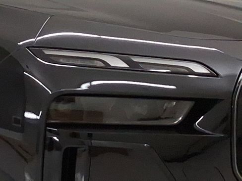 New 2026 BMW 740i 740i w/ Premium Package image 17