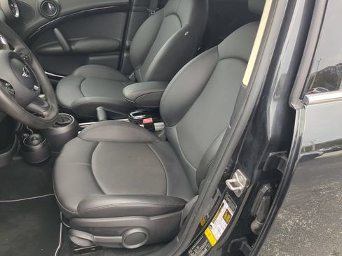 Used 2012 MINI Cooper Countryman FWD image 18