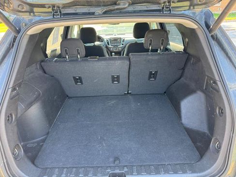 Used 2018 Chevrolet Equinox LT w/ Sun & Infotainment Package FWD image 16