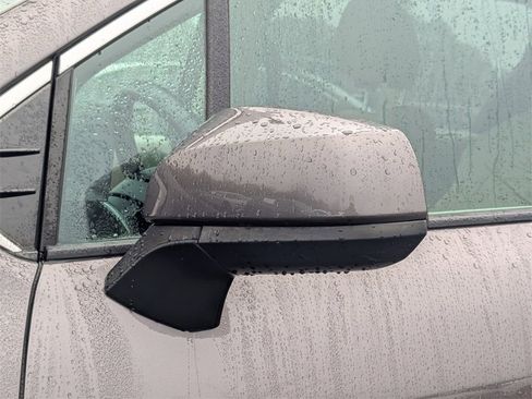 Used 2021 Toyota Sienna XLE image 12