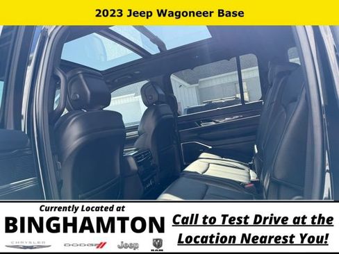 Used 2023 Jeep Wagoneer 4WD w/ Premium Group I image 16