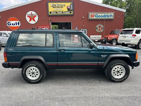 Used 1995 Jeep Cherokee Sport AWD/4WD image 2