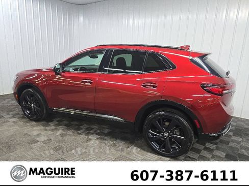 Used 2022 Buick Envision Essence w/ Sport Touring Package AWD/4WD image 4