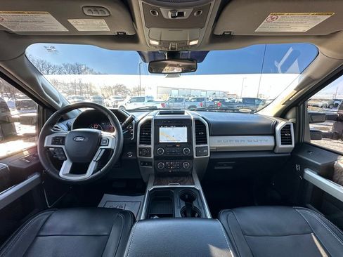 Used 2019 Ford F250 Lariat w/ Lariat Ultimate Package image 9