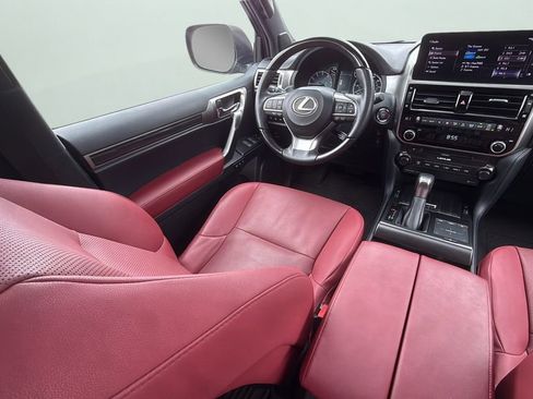 Used 2022 Lexus GX 460 Premium w/ Premium Package AWD/4WD image 24