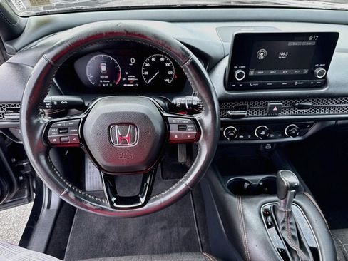 Used 2025 Honda HR-V Sport image 9